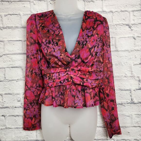 NWT Steve Madden Top Womens Size Medium Azura Sheer Fuchsia V Neck Long Sleeve - Picture 3 of 16